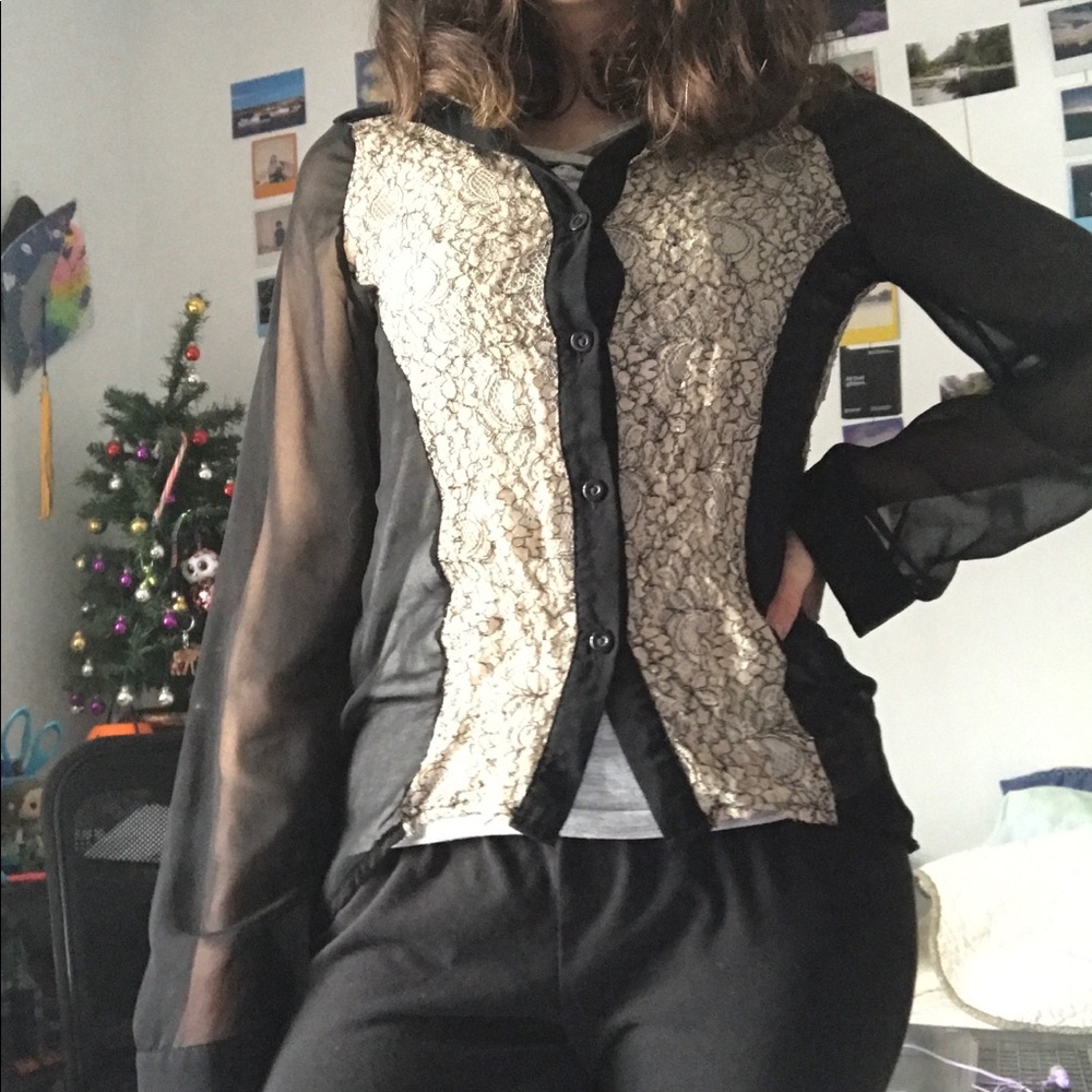 New ISSI long sleeve sheer blouse